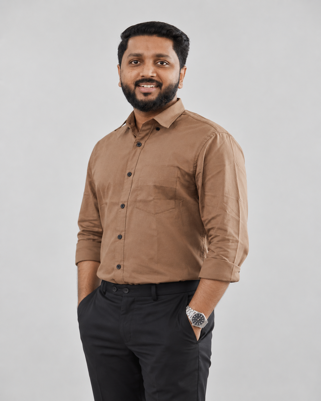 Nikhil Antony, Financial Controller